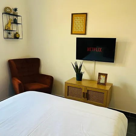 Alisa Avec Piscine Privee