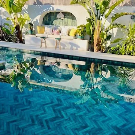 Alisa Avec Piscine Privee Holiday home *