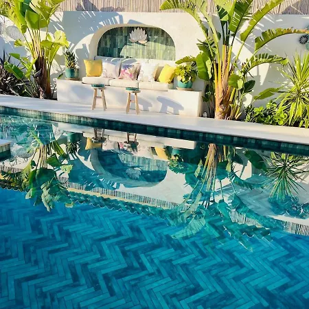Alisa Avec Piscine Privée * Roquebrune-sur-Argens